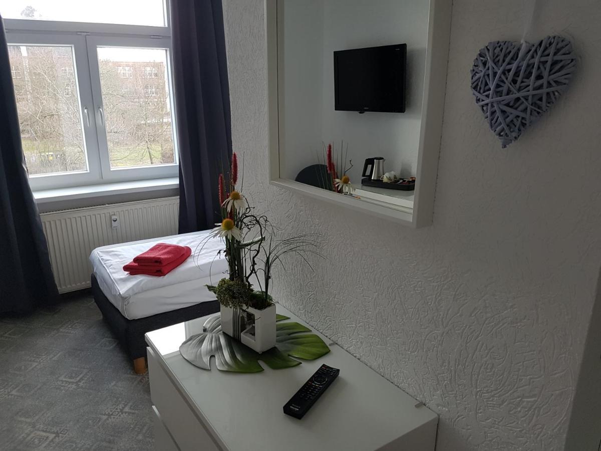 Wohnen Auf Zeit Nahe Leipziger Messe Hostel ภายนอก รูปภาพ