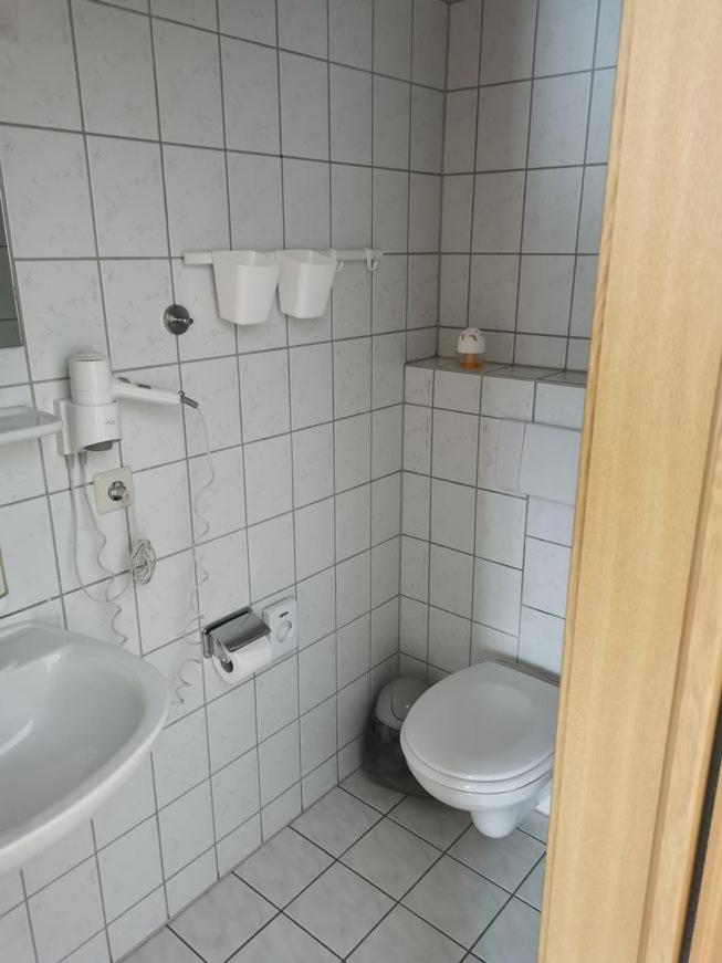 Wohnen Auf Zeit Nahe Leipziger Messe Hostel ภายนอก รูปภาพ